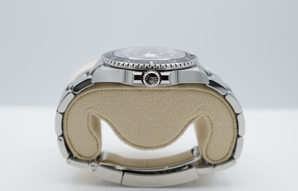 Rolex Submariner 126610 LN Image 2